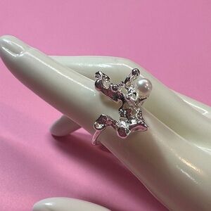 Sterling silver Pearl Accent Abstract Ring
